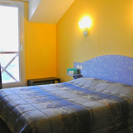 Logis Argonne Hotel Vouziers 外观 照片
