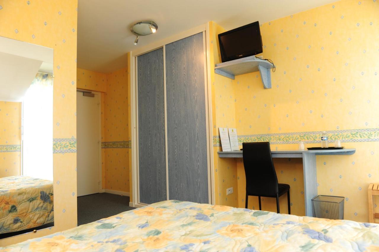 Logis Argonne Hotel Vouziers 外观 照片