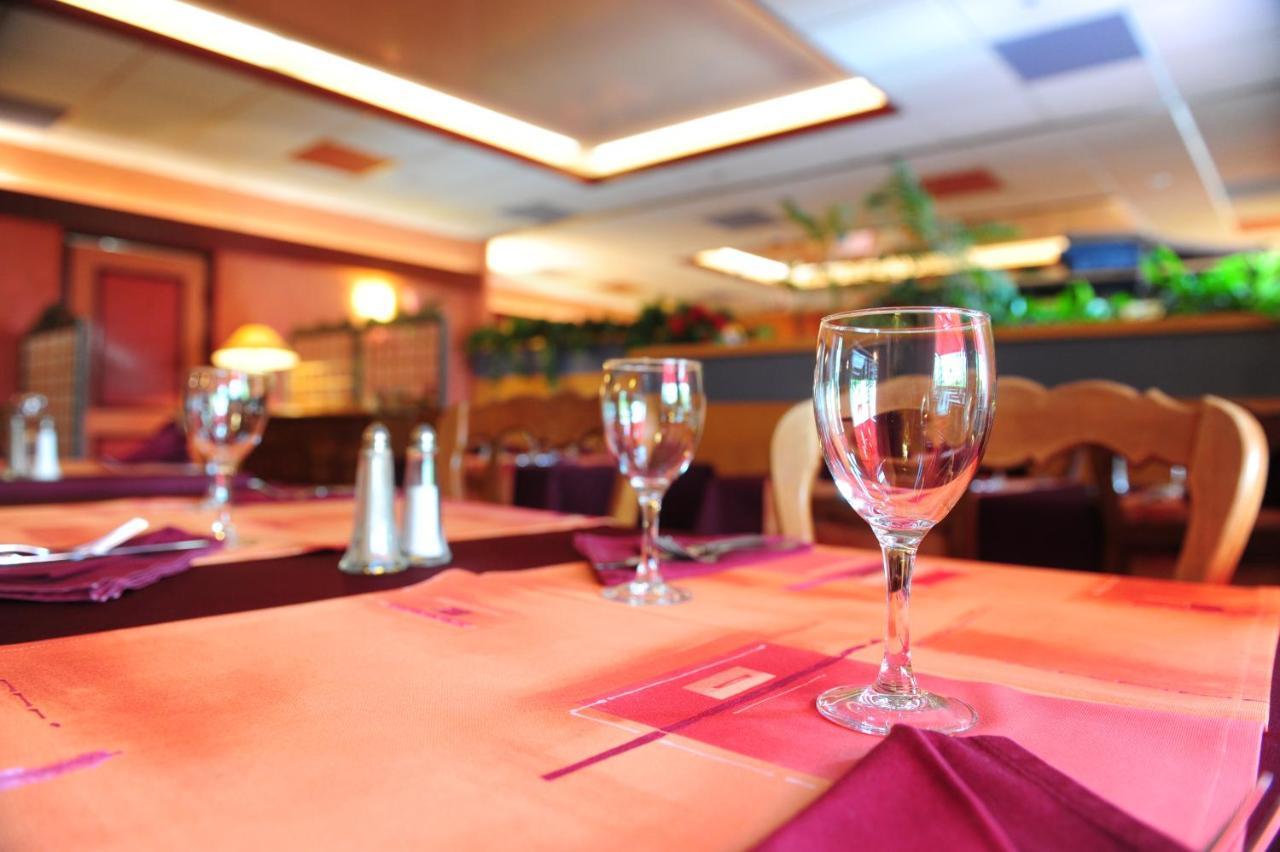 Logis Argonne Hotel Vouziers 外观 照片